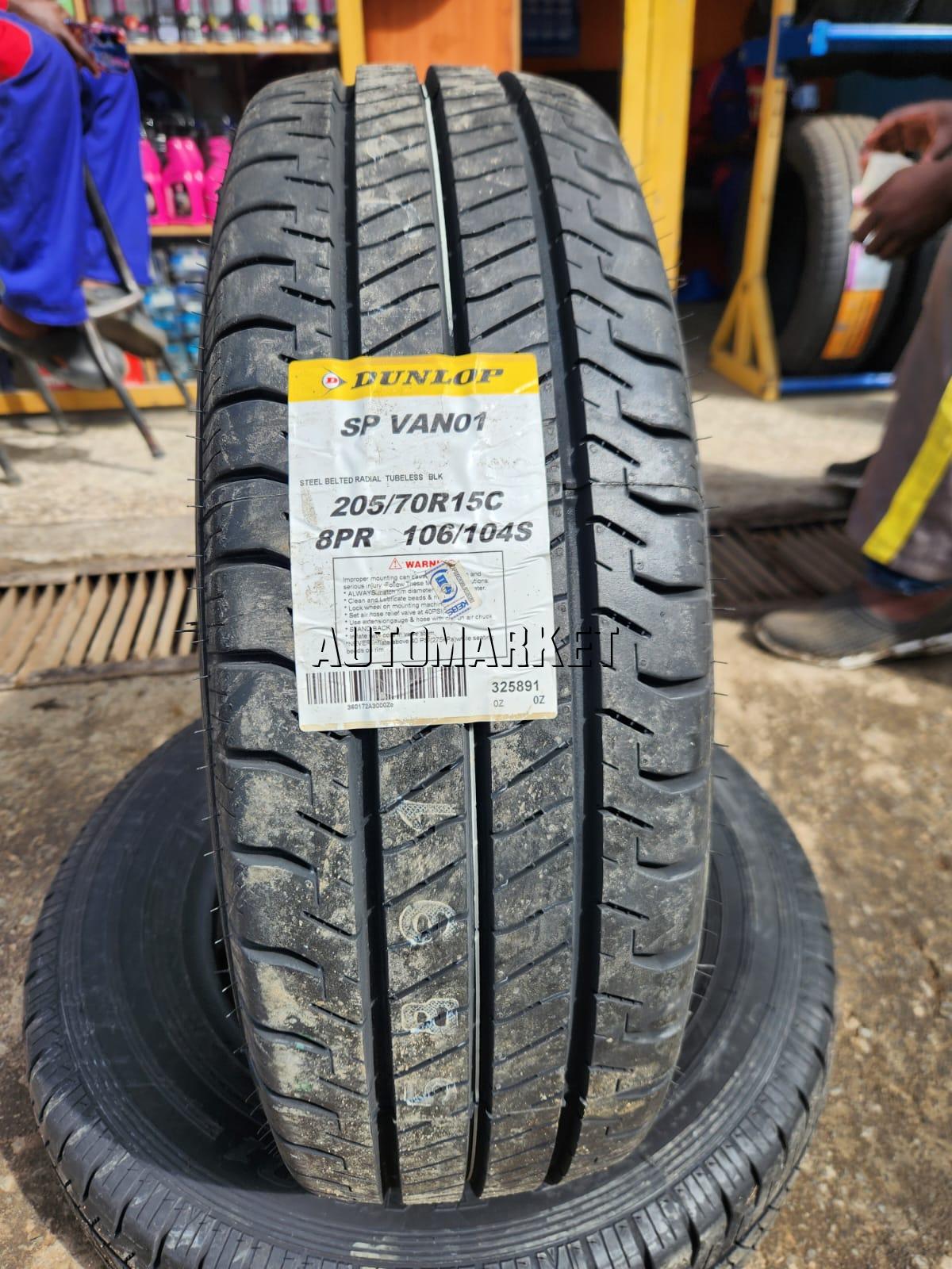 205/70R15C Dunlop Light Truck Tyre