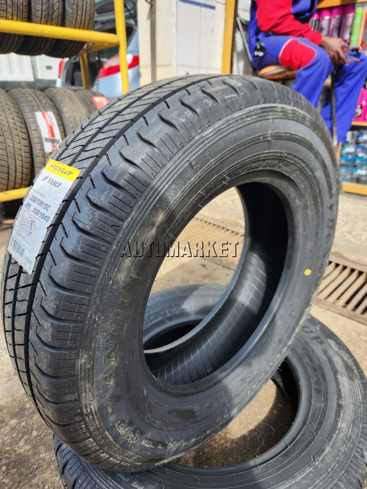 205/70R15C Dunlop Light Truck Tyre