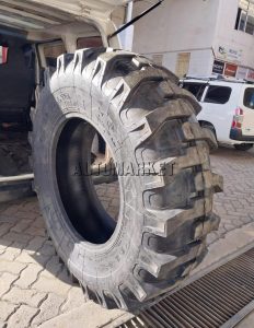 16.9-28 Aeolus 12 ply industrial tyre from China for tractors and backhoe loaders