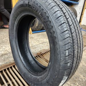 215/60R17 LionLord Passenger Car Tyre – China