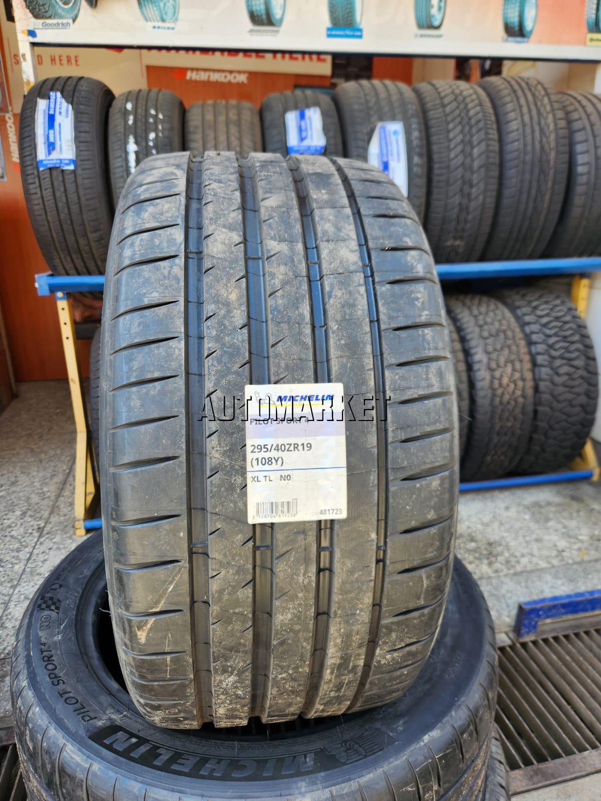 295/40ZR19 Michelin Passenger Tyre