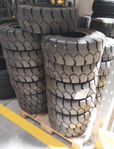 18X7-8 Galaxy solid forklift tyre for warehouse and industrial material handling equipment