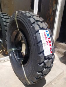 10.00R20 Kapsen drive truck tyre from China for heavy-duty cargo trucks