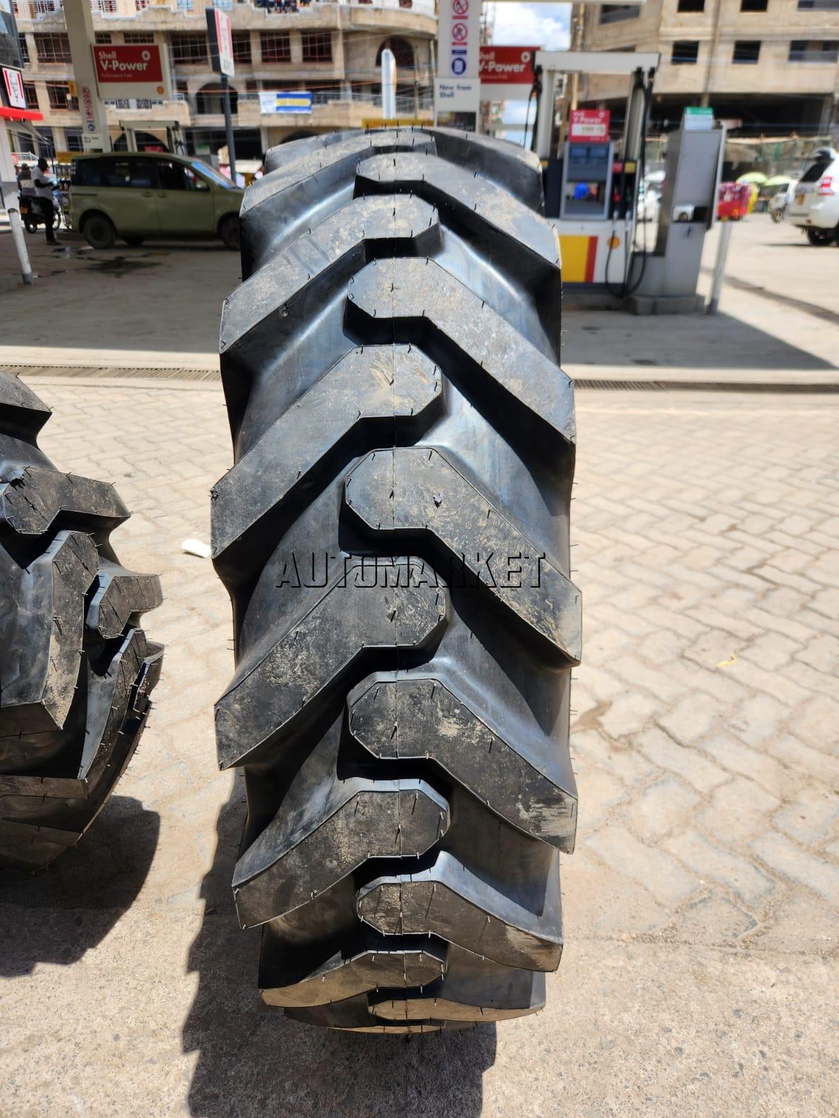 14.00-24 BKT Super Grader G2 16 Ply Industrial Tyre from India
