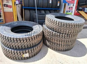 315/80R22.5 Dunlop drive pattern truck tyre for heavy trucks