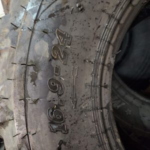 16.9-24 MRL (Malhotra) Industrial Tyre from India