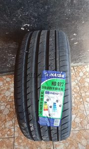 245/40ZR19 Haida high performance passenger car tyre for sedans in Kenya