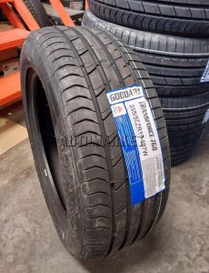 Buy 255/55ZR19 Goddard tyre in Kenya for strong grip, durability, and reliable high-speed performance for SUVs.