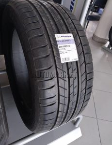 275/50ZR19 Michelin high-performance SUV tyre for highway driving