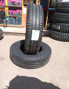 195/80R15C Michelin commercial tyre for vans Kenya