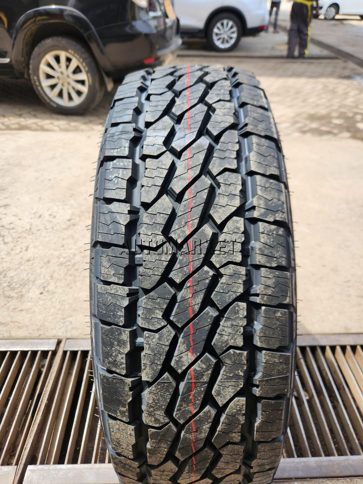 265/70R17 Bridgestone Dueler Passenger Car Tyre