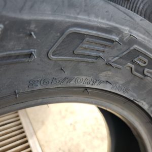 265/70R17 Bridgestone Dueler Passenger Car Tyre
