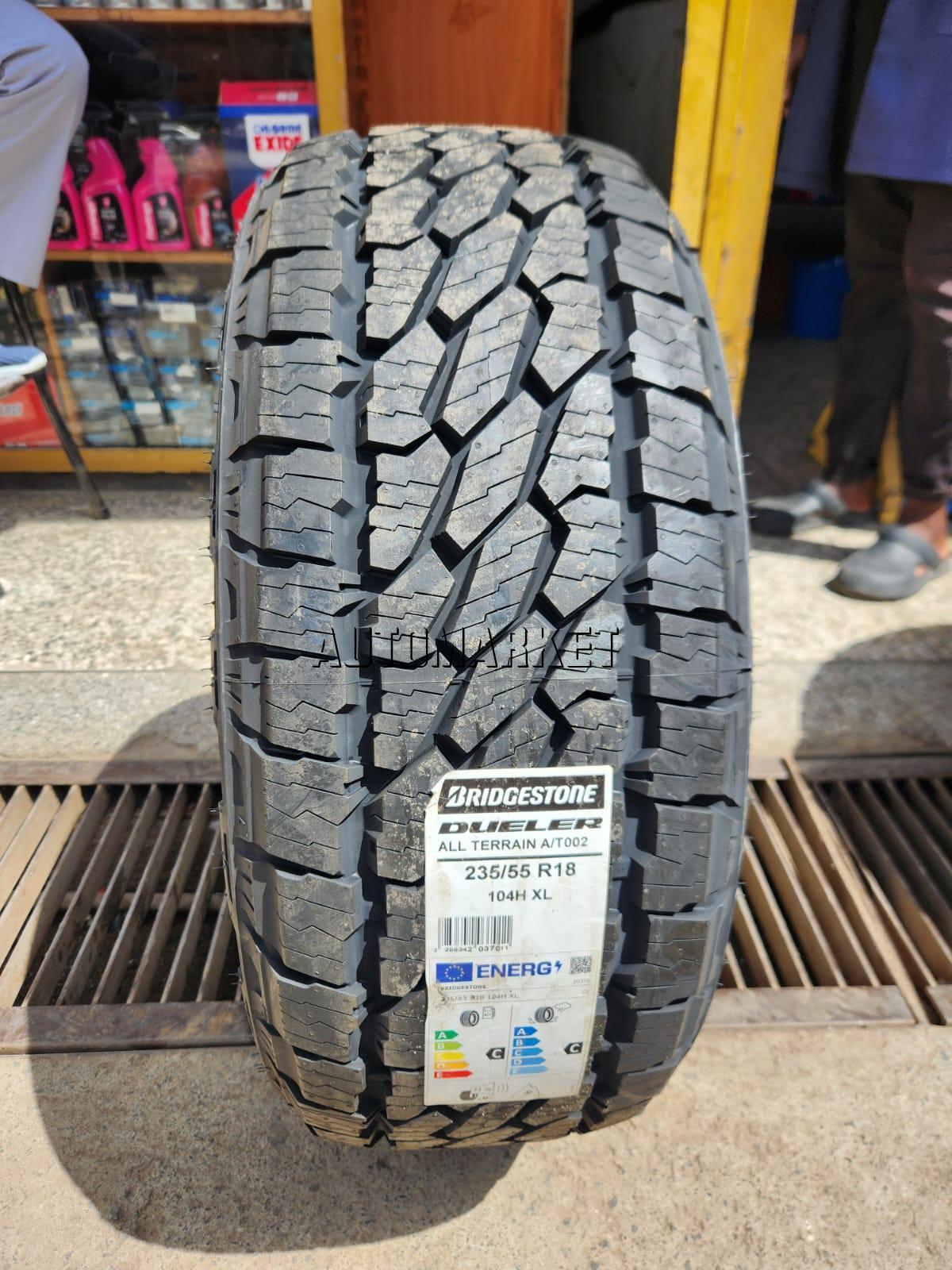 235/55R18 Bridgestone Dueler Car Tyre