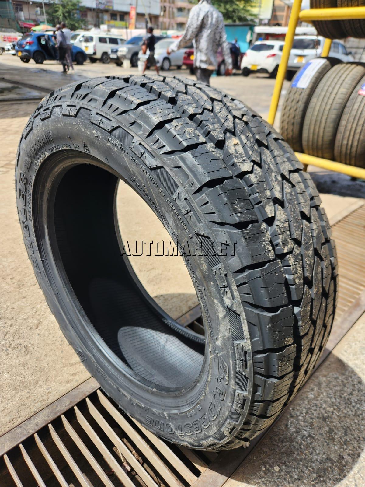 235/55R18 Bridgestone Dueler Car Tyre