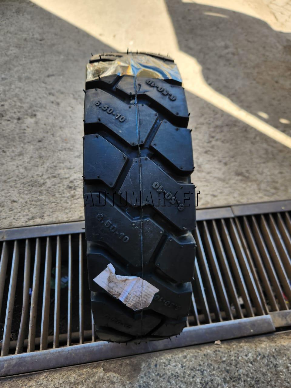 6.50-10 10PR Roadhiker Forklift Tyre (Tube Type) in Kenya
