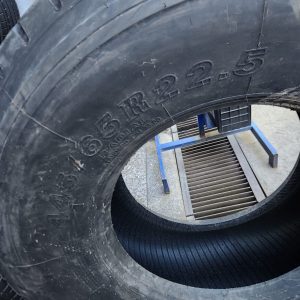 445/65R22.5 Sailun Truck Tyre (China) in Kenya