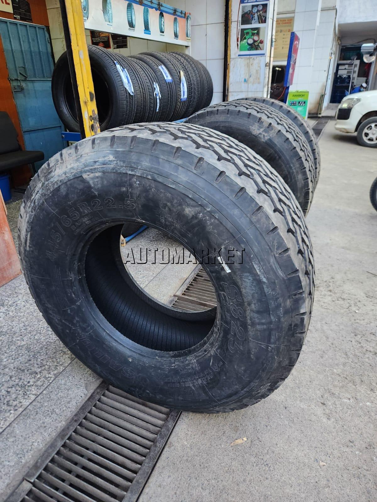 445/65R22.5 Sailun Truck Tyre (China) in Kenya
