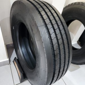 265/70R19.5 Maxxis UR275 Truck Tyre (Thailand) in Kenya