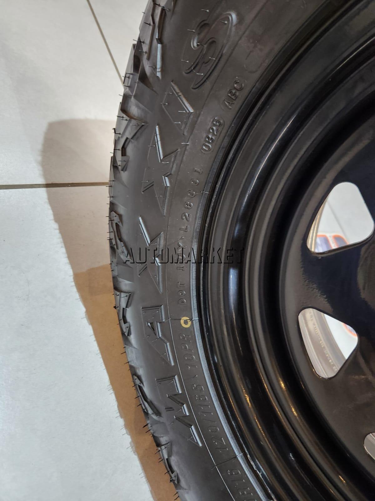 265/75R16 Maxxis RAZR AT Tyre (Thailand) in Kenya