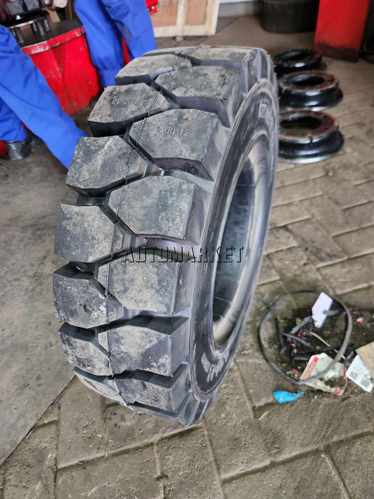 7.00-12 Roadhiker Solid Tyre in Kenya