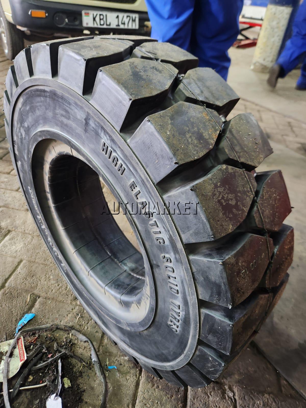 7.00-12 Roadhiker Solid Tyre in Kenya