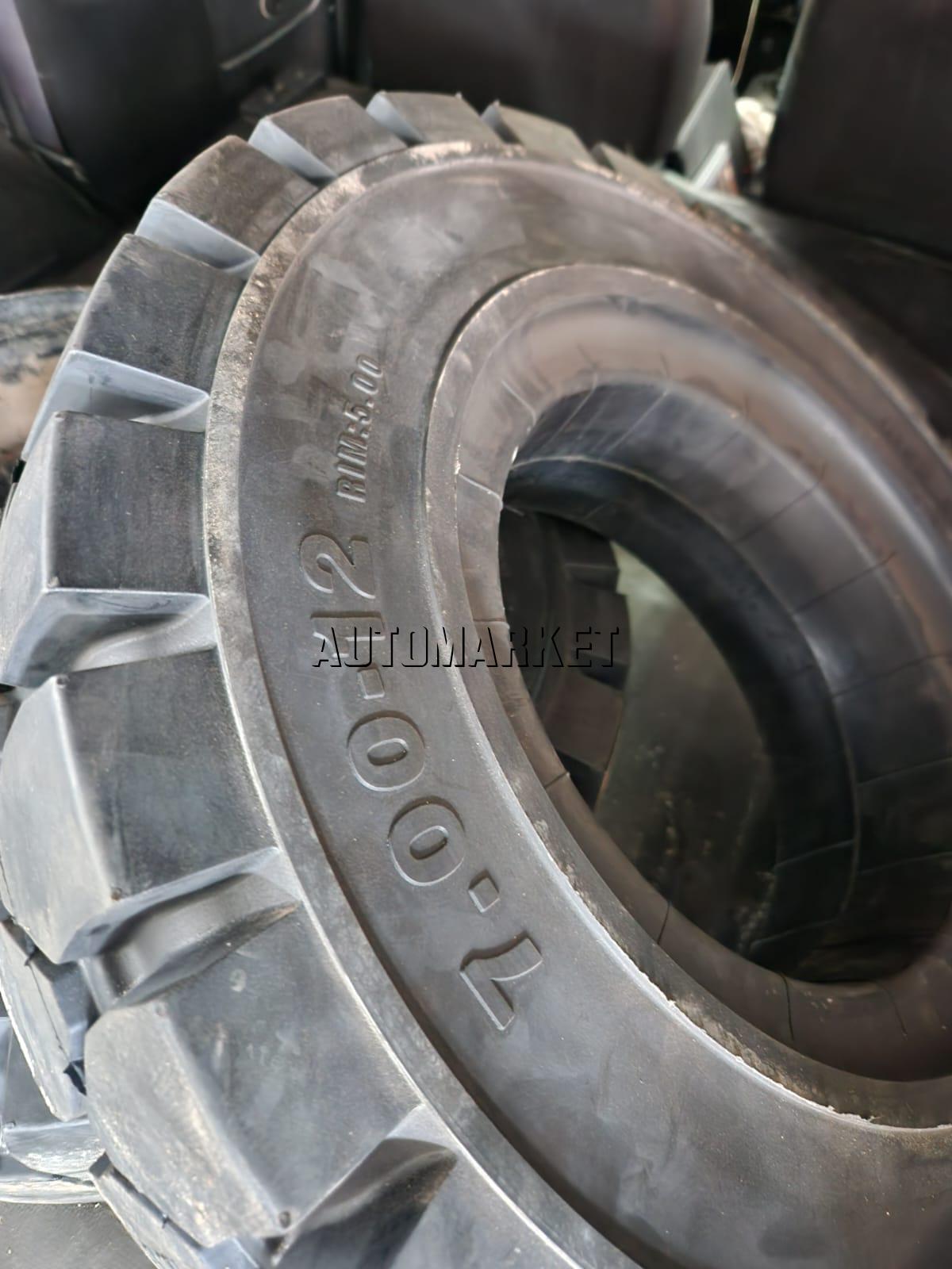 7.00-12 Roadhiker Solid Tyre in Kenya