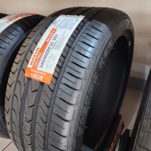 245/40ZR20 Maxxis Victra M36+ Tyre (Thailand) in Kenya