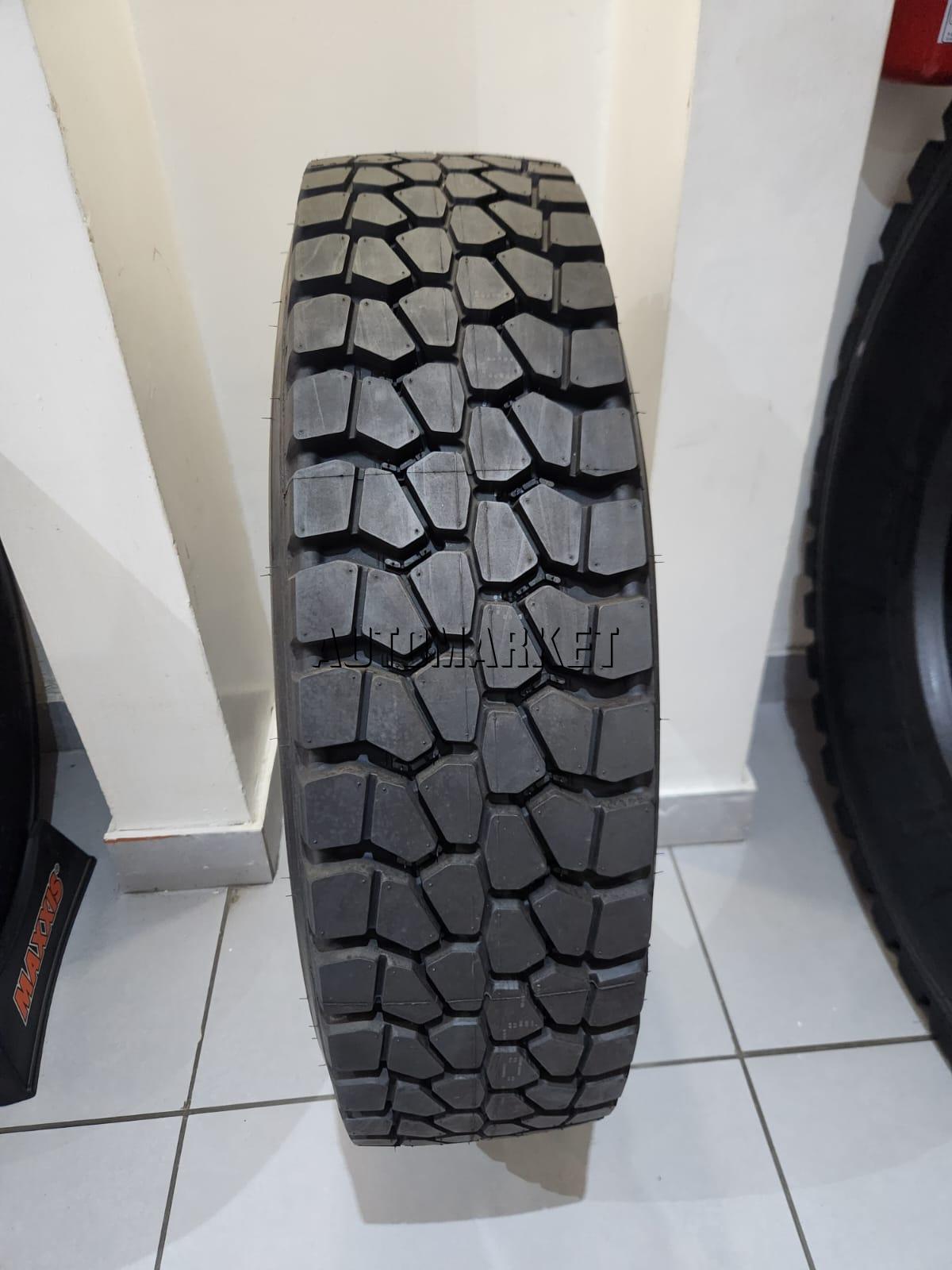 9.5R17.5 Maxxis UL387 Truck Tyre (Thailand) in Kenya
