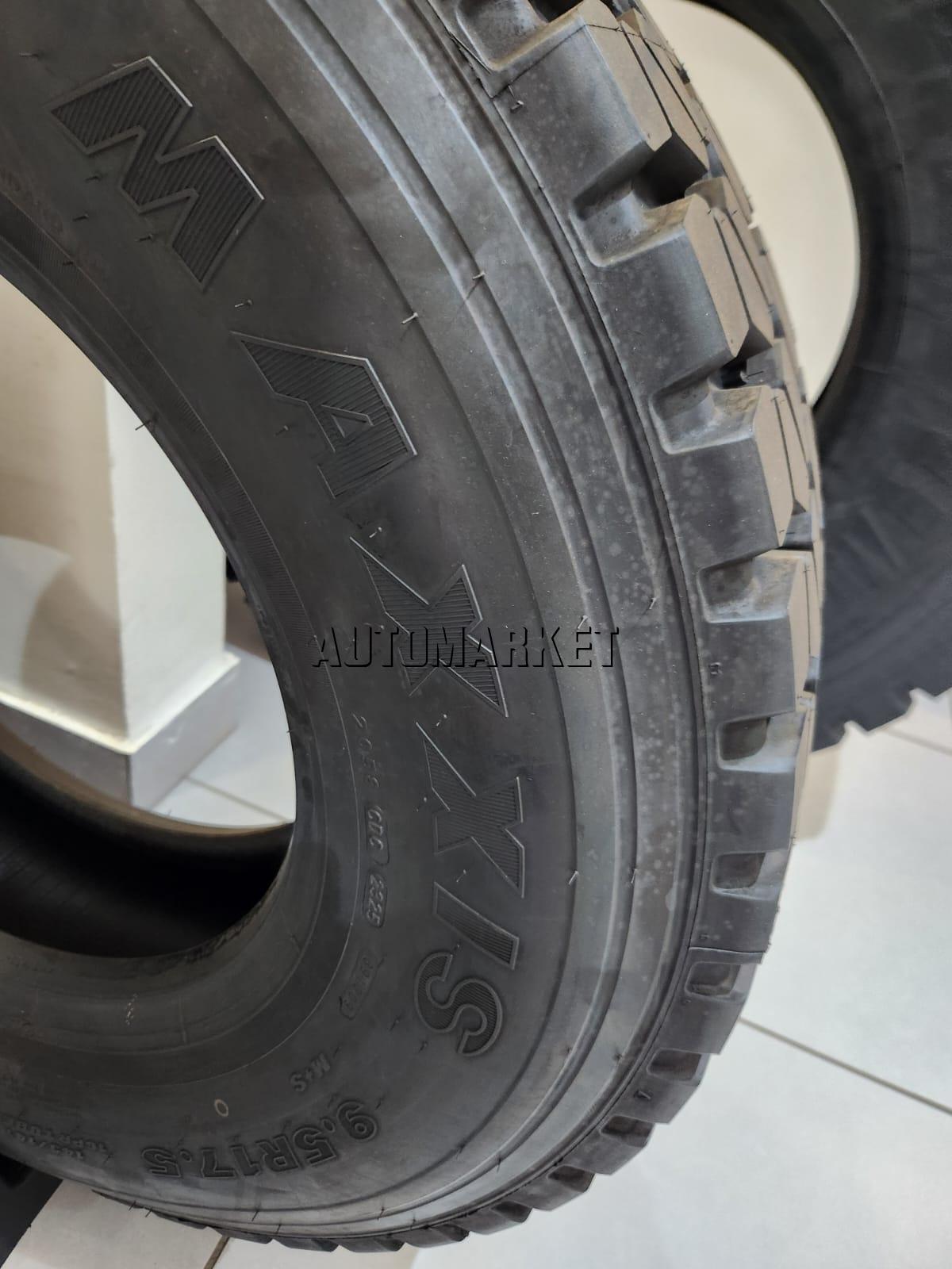9.5R17.5 Maxxis UL387 Truck Tyre (Thailand) in Kenya