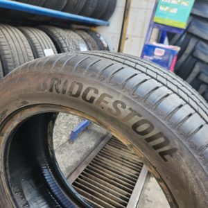 265/50R20 Bridgestone Alenza 001 SUV Tyre