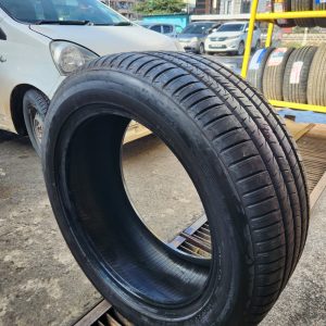265/50R20 Bridgestone Alenza 001 SUV Tyre