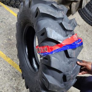 12.5/80-18 Rockburster Industrial Tyre from China
