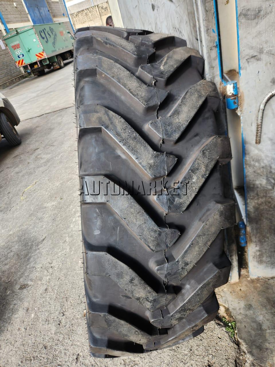 16.9-28 Alliance Industrial Tyre 12PR – Made in India