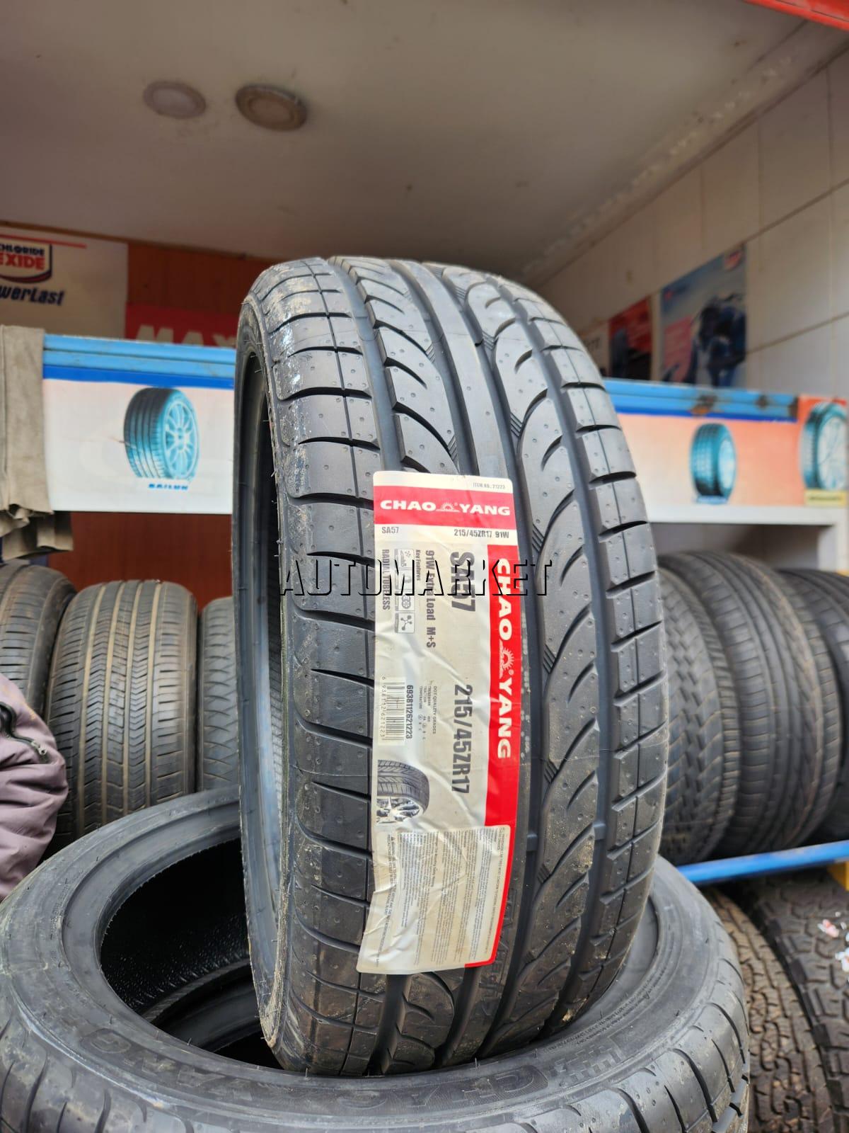 215/45ZR17 Chao Yang High Performance Tyre (China)