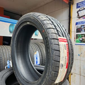 215/45ZR17 Chao Yang High Performance Tyre (China)