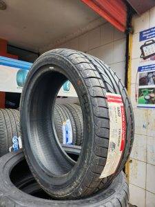 215/45ZR17 Chao Yang high performance tyre China Kenya