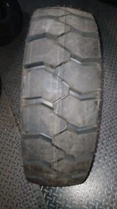 28x9-15 SWT forklift tyre 14PR tube type India Kenya