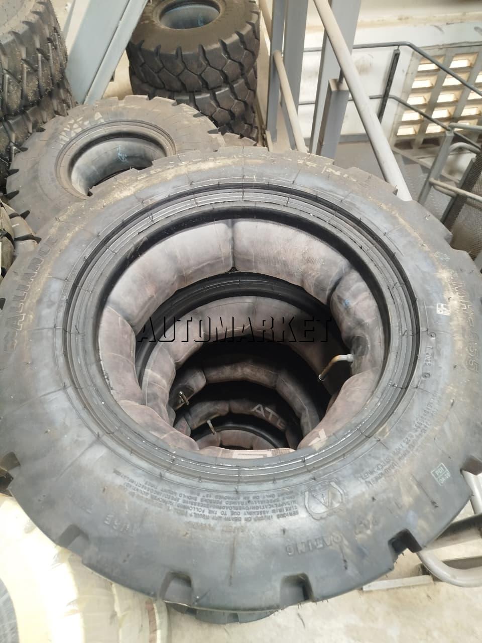 28×9-15 (8.15-15) Alliance Forklift Tyre 14PR Tube Type (India)