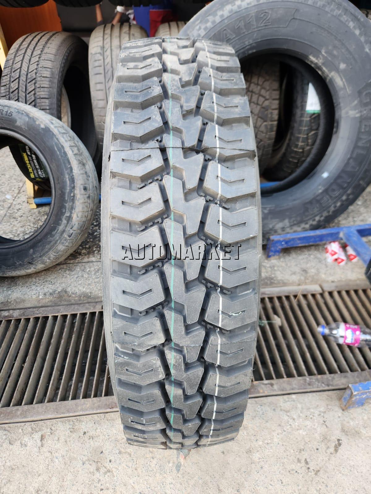9.5R17.5 Taitong Truck Tyre (China)
