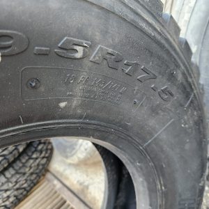 9.5R17.5 Taitong Truck Tyre (China)