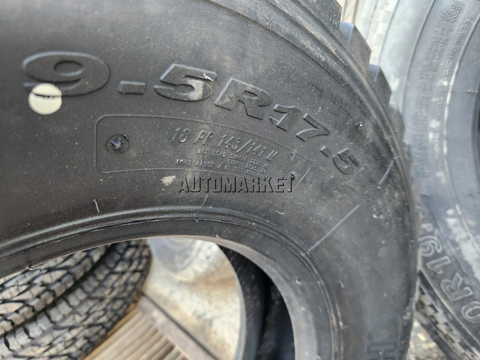 9.5R17.5 Taitong Truck Tyre (China)