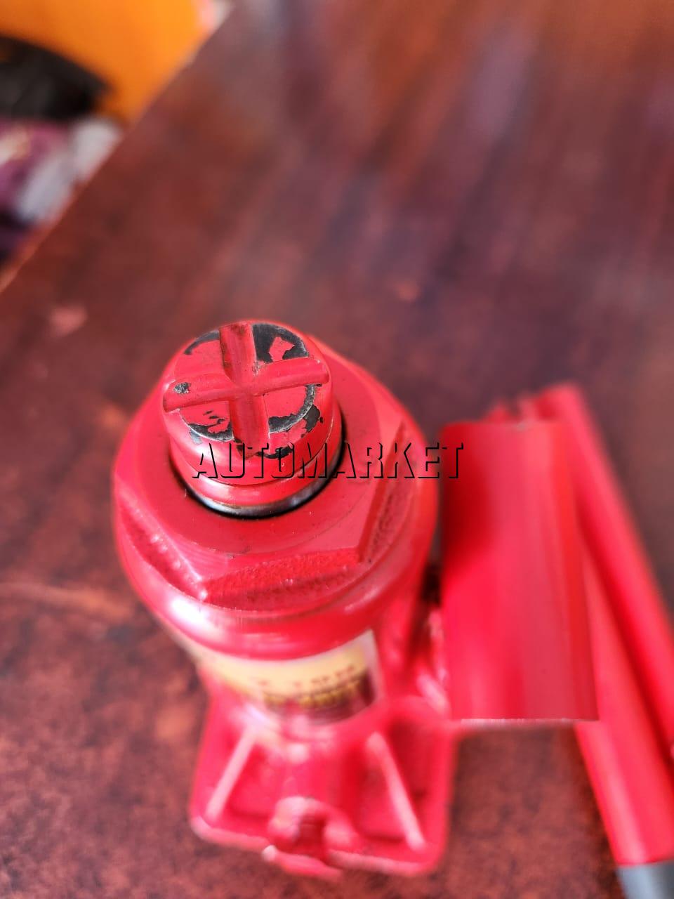 Ototeq 2 TON (2000KG) Hydraulic Bottle Jack