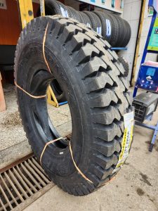 9.00-20 JK Jet Trak heavy-duty truck tyre at Automarket Kenya