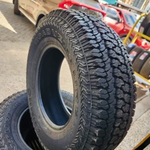 215R15 Kumho AT51 Tyre in Kenya