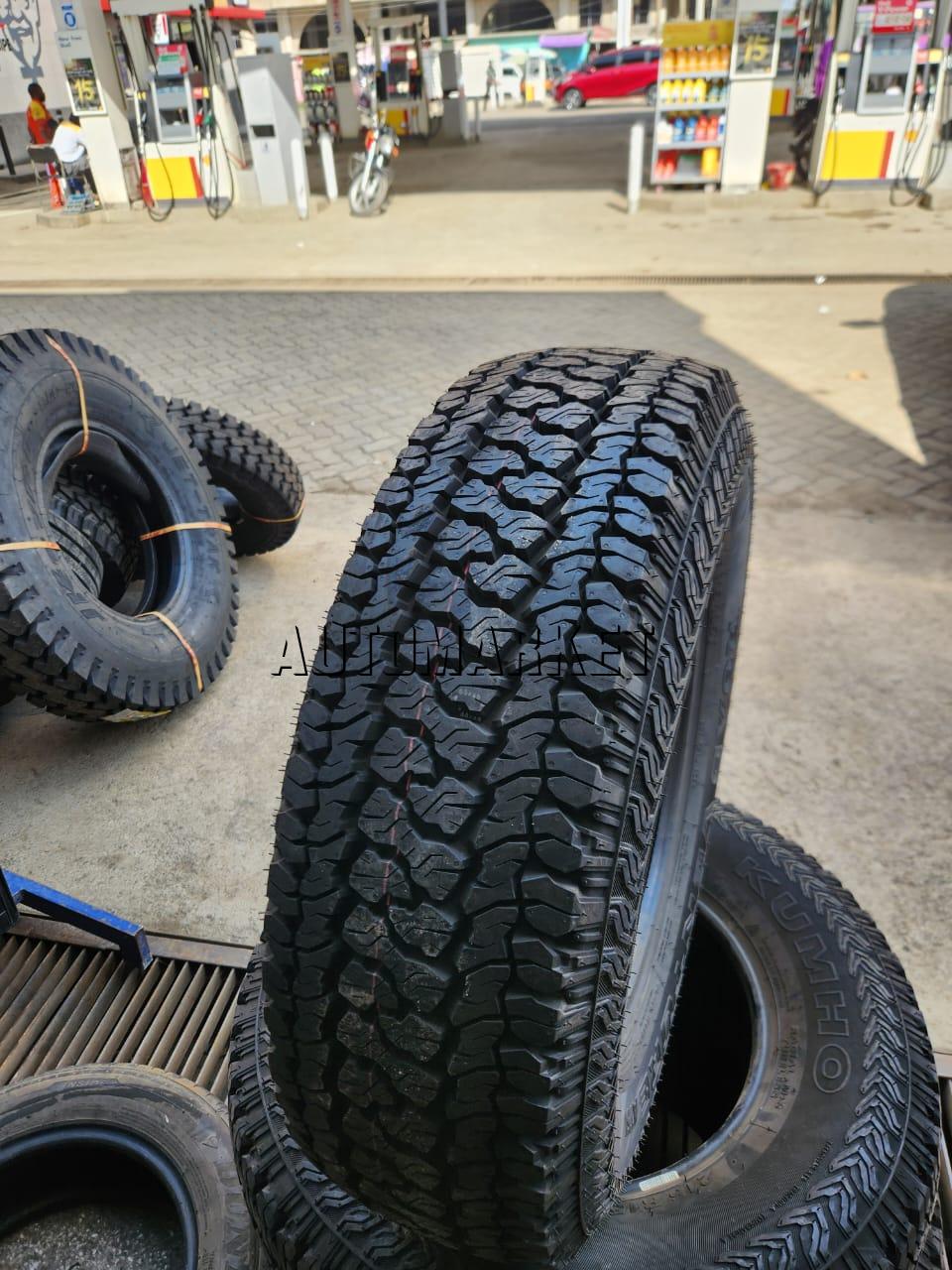 215R15 Kumho AT51 Tyre in Kenya