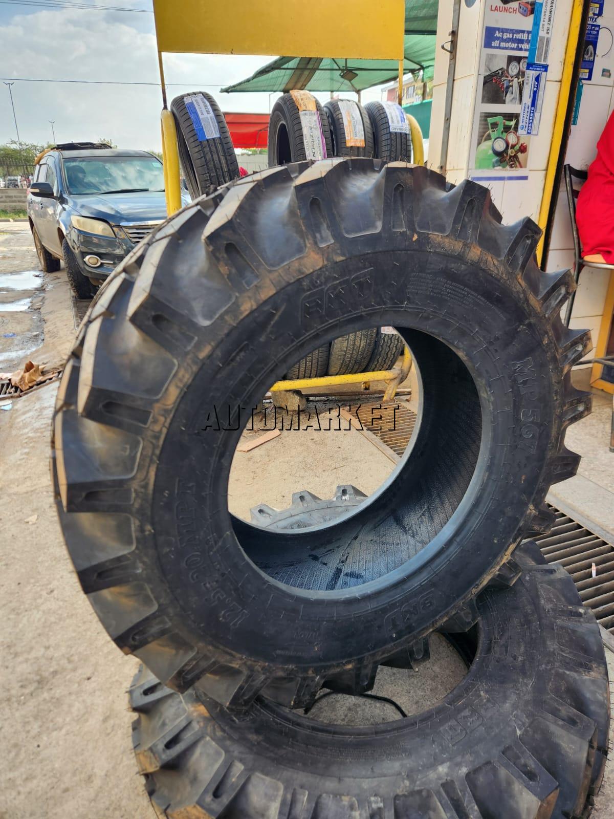 12.5-20 BKT 12 Ply Tyre made in India