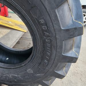 340/80R18 (12.5/80R18) Roadhiker Industrial Tyre from China