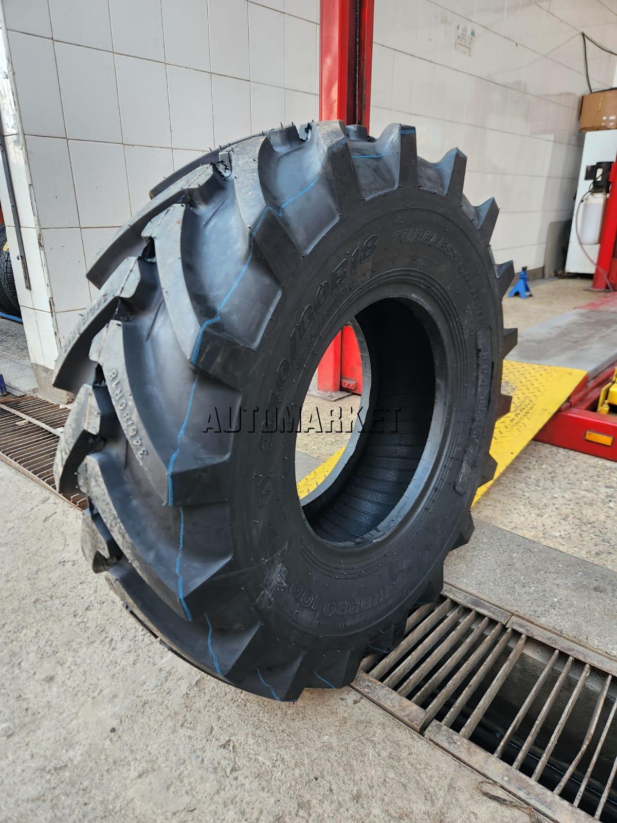 340/80R18 (12.5/80R18) Roadhiker Industrial Tyre from China
