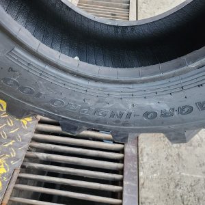 340/80R18 (12.5/80R18) Roadhiker Industrial Tyre from China