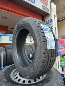 225/60R18 Kumho Tyre Kenya | Automarket